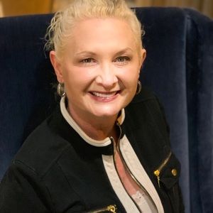 Meet your Posher, Vanita